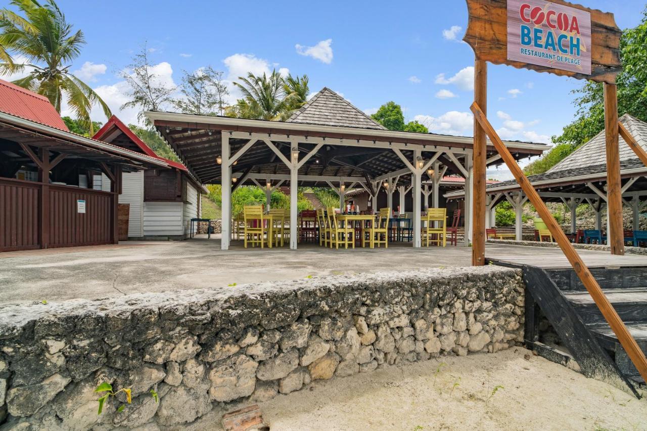 Village Pierre & Vacances Sainte Anne Exterior photo